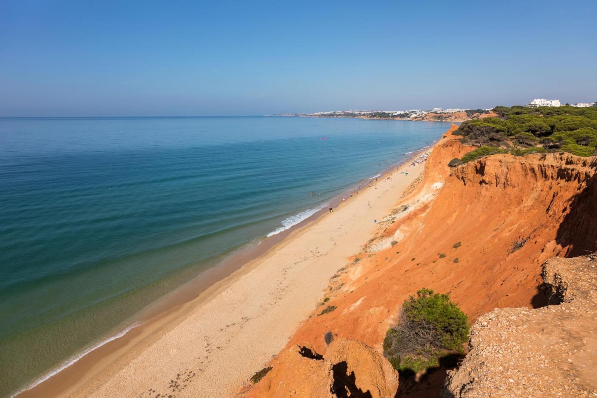 Bnb Homes Falesia Beach Cozy Apartment With Terrace & 2 Swimming Pools Olhos de Agua  Exteriér fotografie